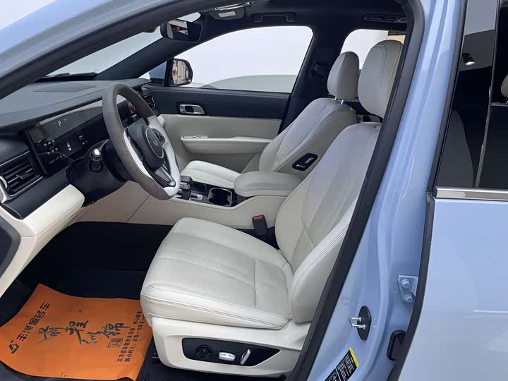 Фото 7 - LiXiang One