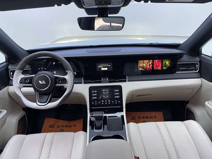 Фото 9 - LiXiang One