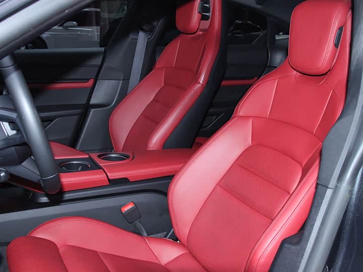 Фото 12 - Porsche Taycan