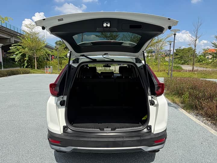 Фото 6 - Honda CR-V