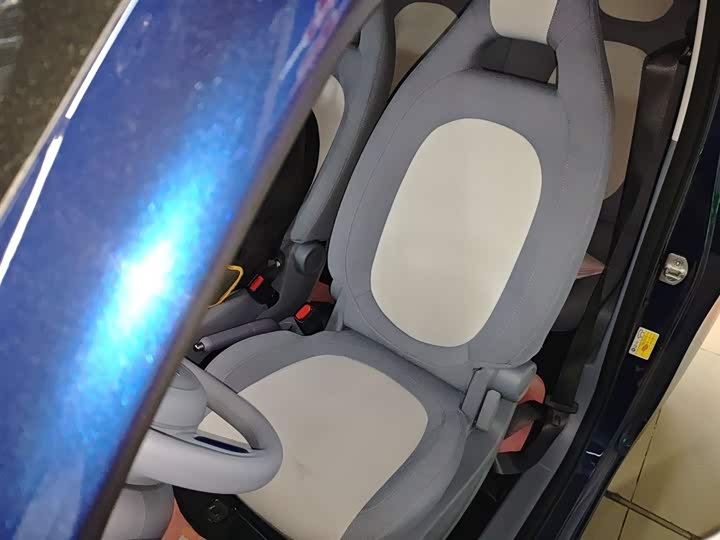 Фото 15 - Bestune Pony