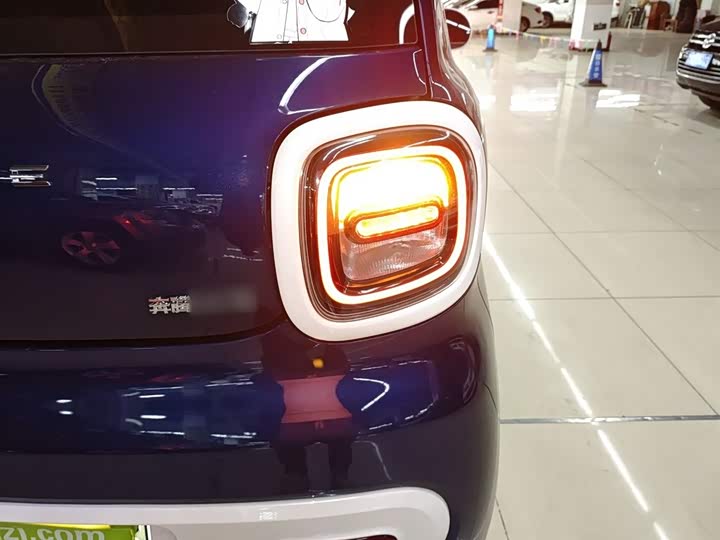 Фото 8 - Bestune Pony