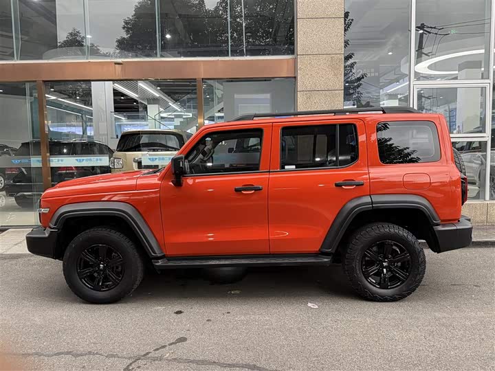 Фото 3 - Tank 300