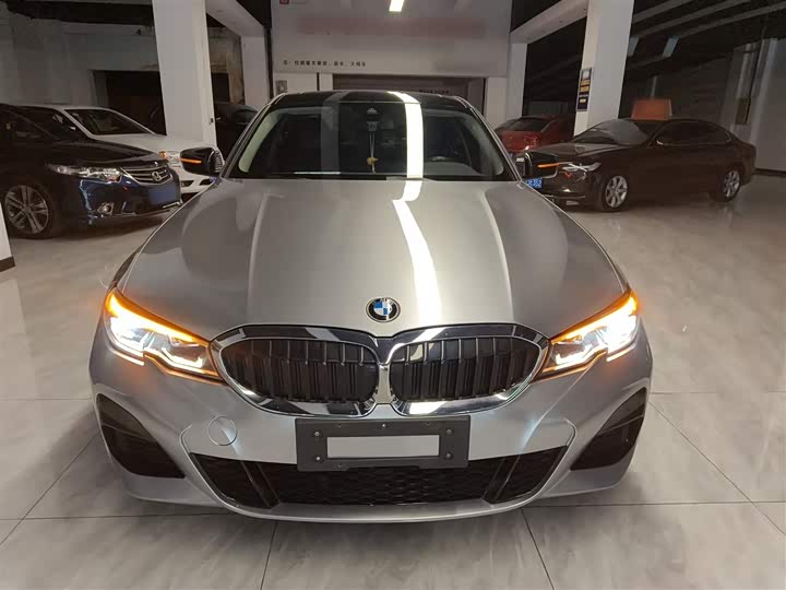 Фото 3 - BMW 3 Series