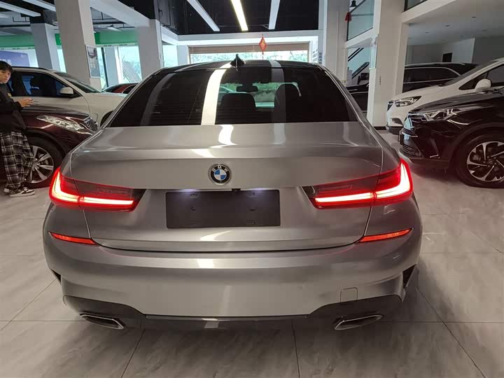 Фото 6 - BMW 3 Series