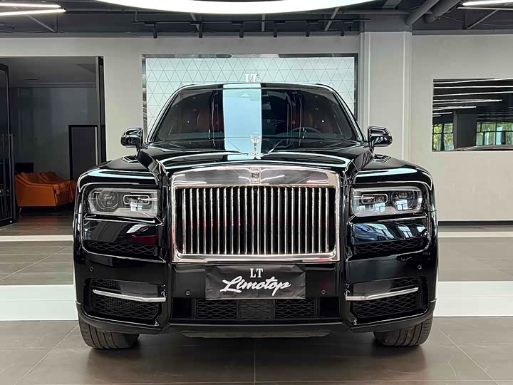 Фото 2 - Rolls-Royce Cullinan
