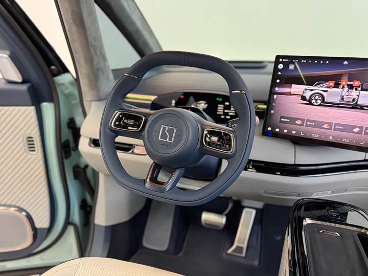 Фото 3 - Zeekr Mix