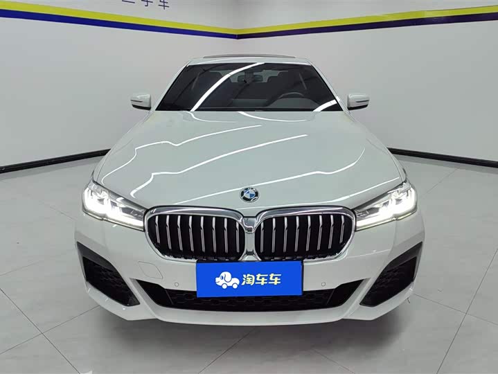 Фото 2 - BMW 5 Series