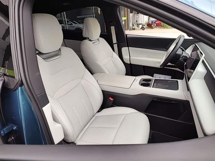 Фото 11 - XPeng G6