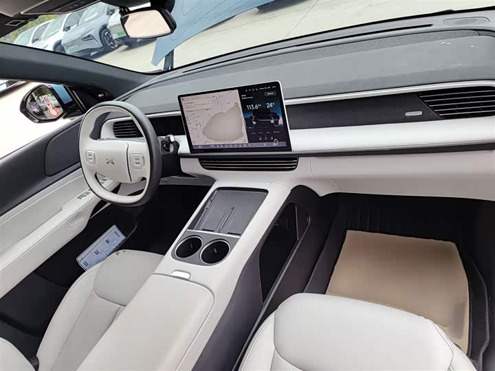 Фото 13 - XPeng G6