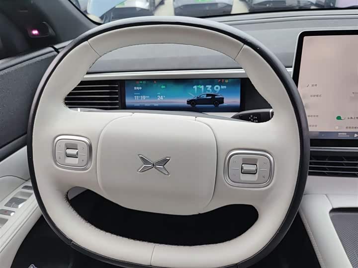 Фото 14 - XPeng G6