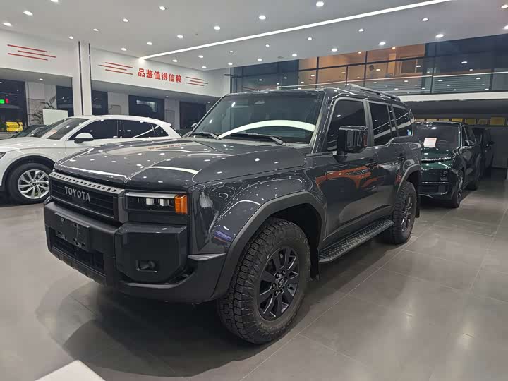 Фото 1 - Toyota Prado