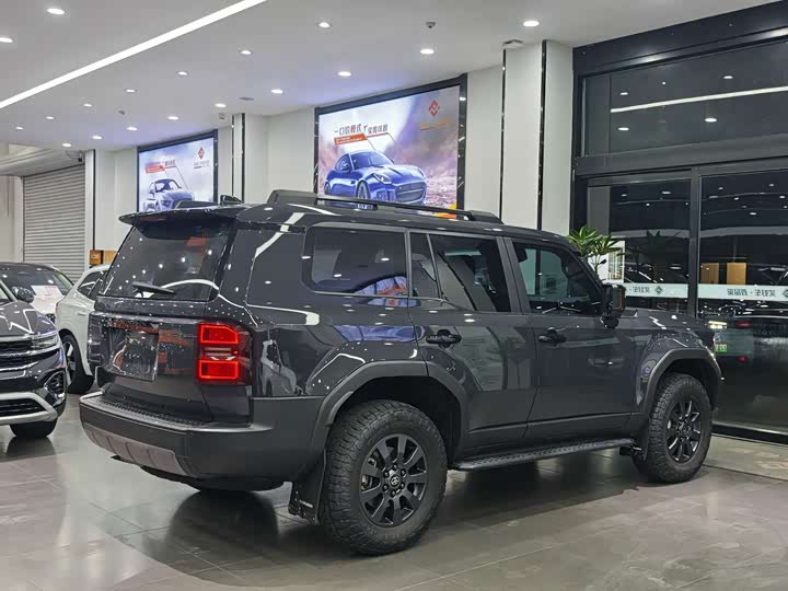 Фото 18 - Toyota Prado