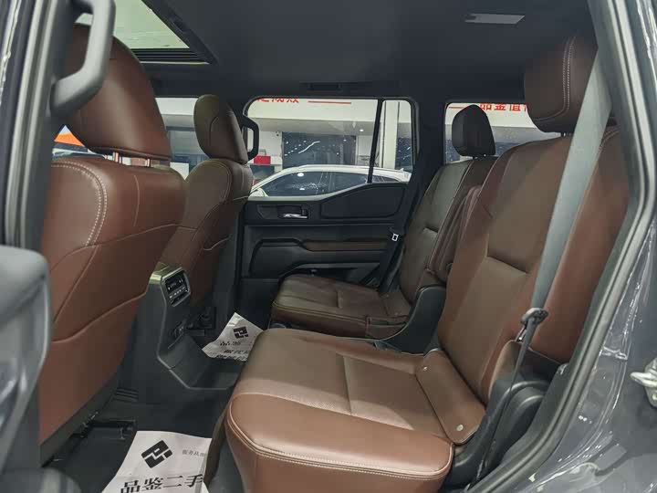 Фото 8 - Toyota Prado