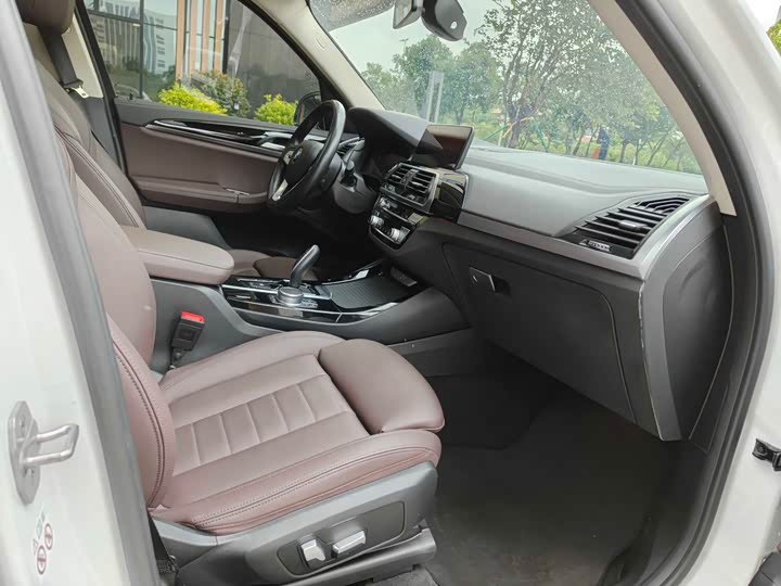 Фото 10 - BMW X3