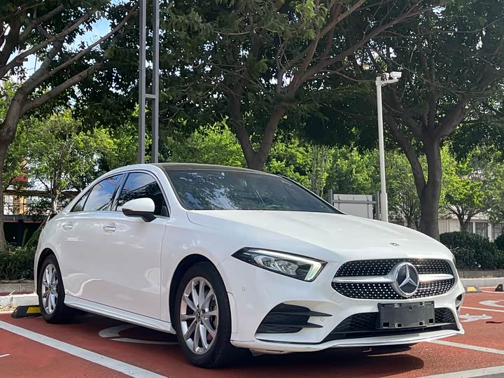 Фото 3 - Mercedes-Benz A-Class