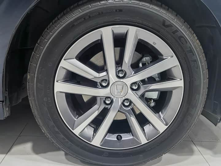 Фото 16 - Honda Civic