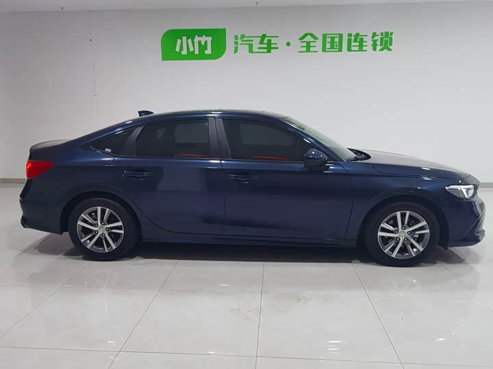 Фото 4 - Honda Civic