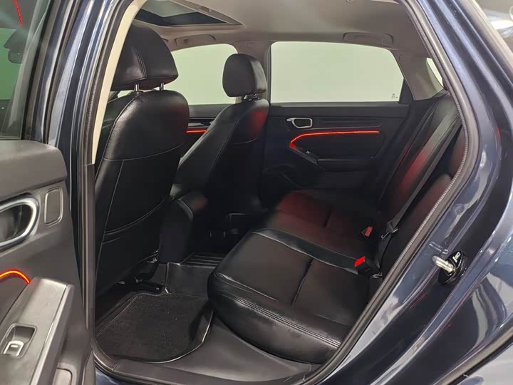 Фото 8 - Honda Civic