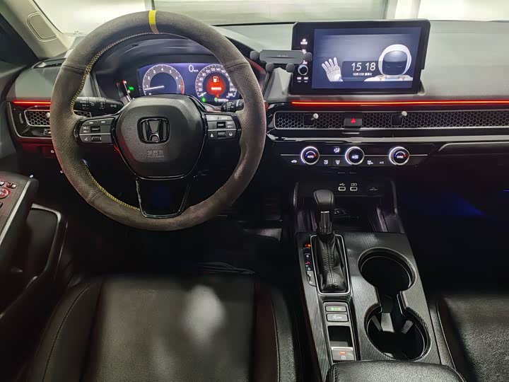 Фото 9 - Honda Civic