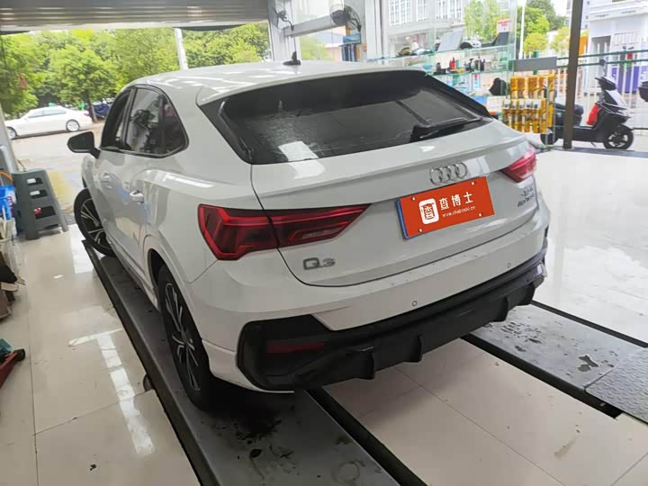 Фото 3 - Audi Q3 Sportback