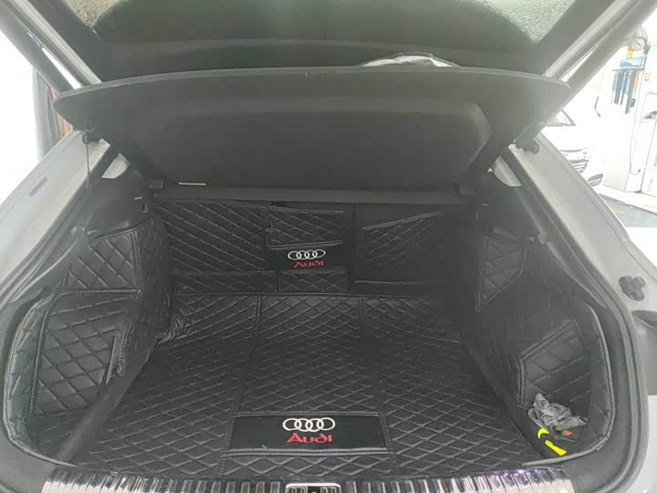 Фото 9 - Audi Q3 Sportback