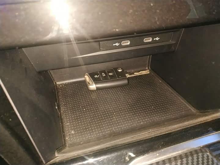 Фото 9 - Volkswagen Tayron X