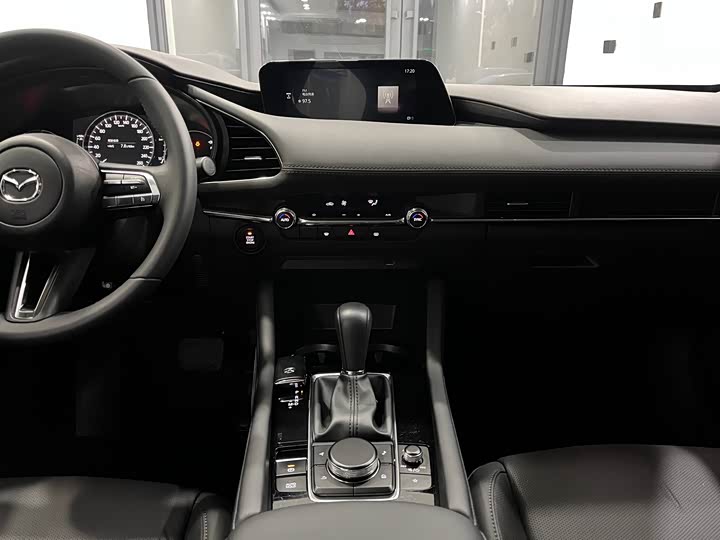 Фото 14 - Mazda 3 (Axela)