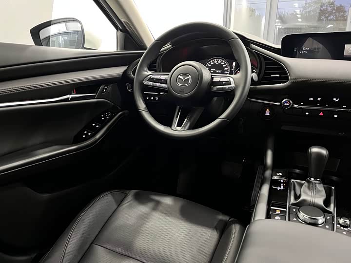 Фото 15 - Mazda 3 (Axela)