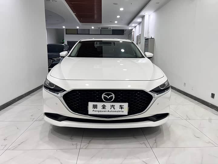 Фото 2 - Mazda 3 (Axela)