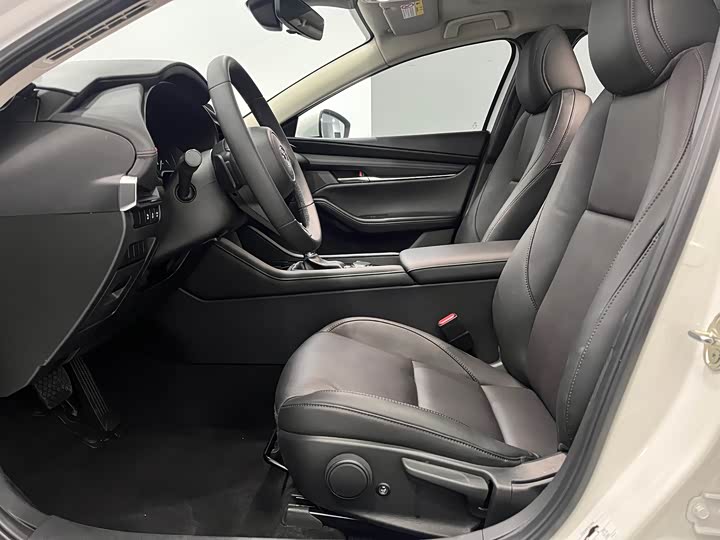 Фото 4 - Mazda 3 (Axela)