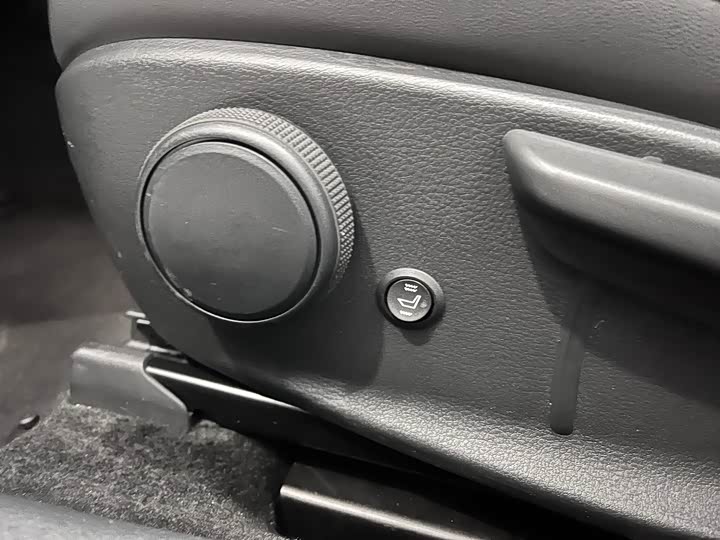 Фото 7 - Mazda 3 (Axela)