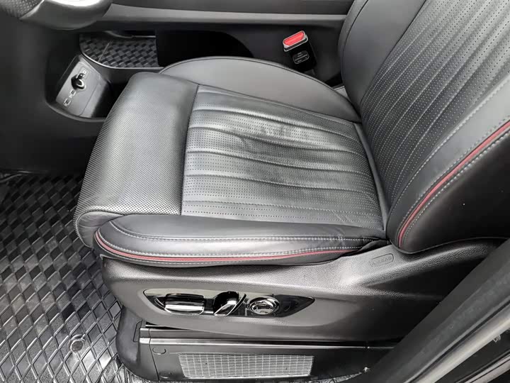 Фото 20 - GAC Trumpchi M8