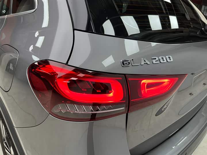 Фото 20 - Mercedes-Benz GLA-Class