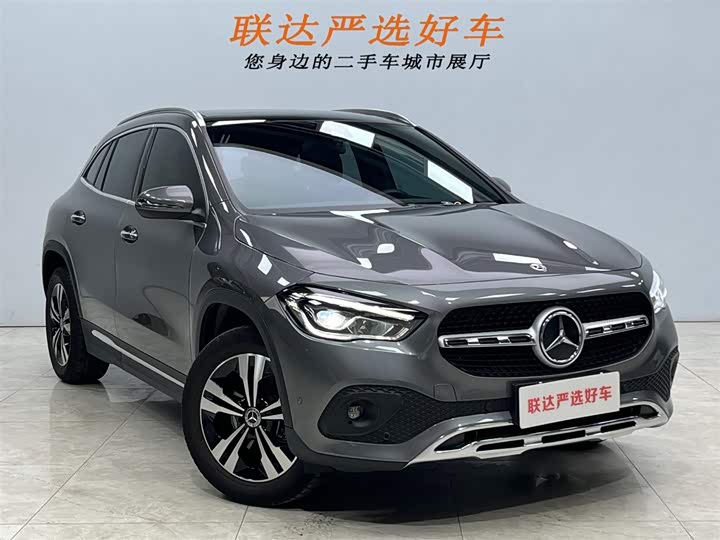 Фото 24 - Mercedes-Benz GLA-Class