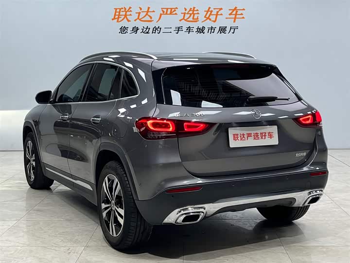 Фото 25 - Mercedes-Benz GLA-Class