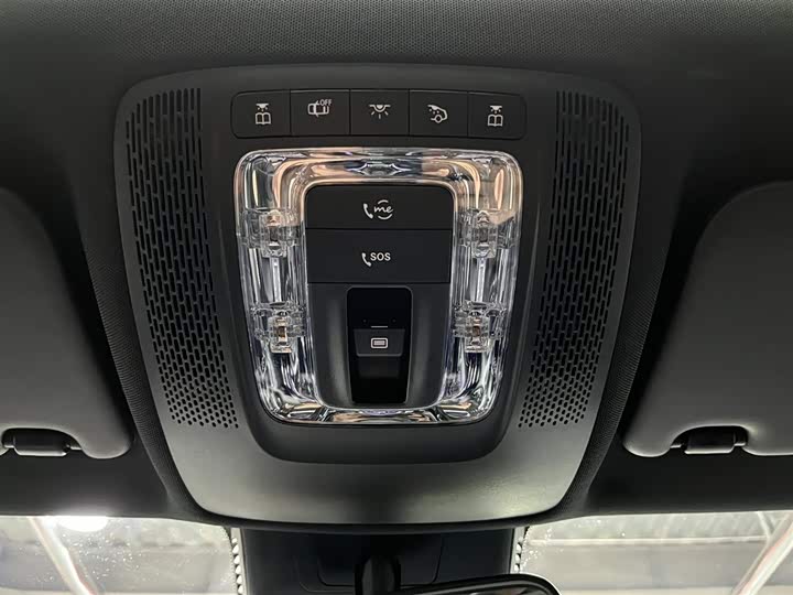 Фото 9 - Mercedes-Benz GLA-Class