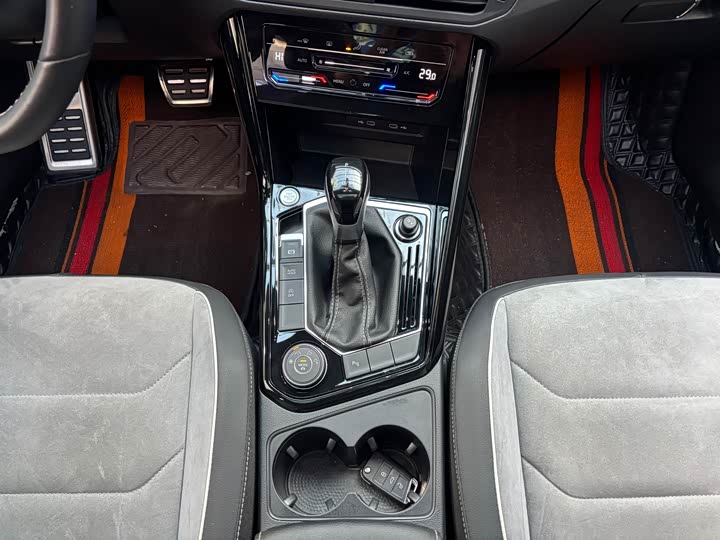 Фото 7 - Volkswagen Tayron