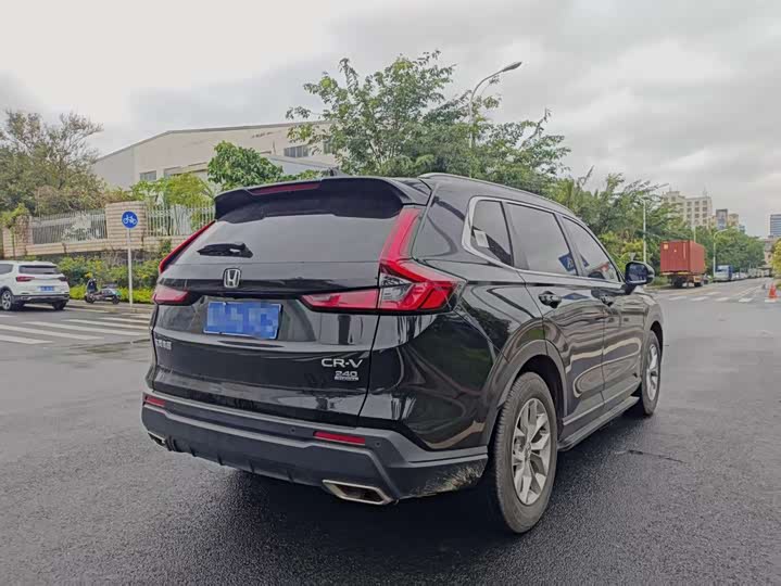 Фото 4 - Honda CR-V
