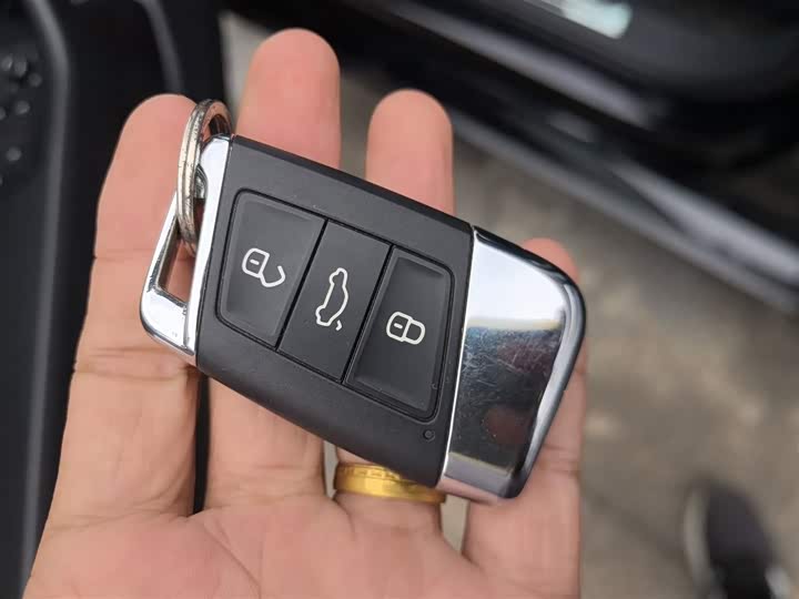 Фото 9 - Volkswagen Magotan