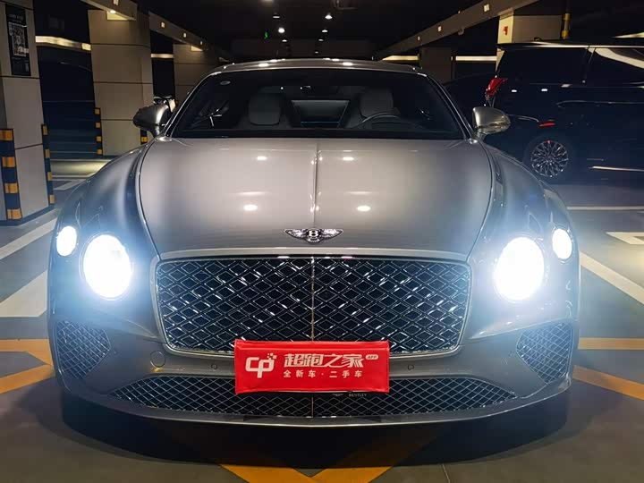 Фото 2 - Bentley Continental GT