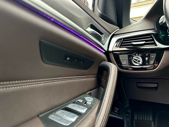 Фото 4 - BMW 5 Series