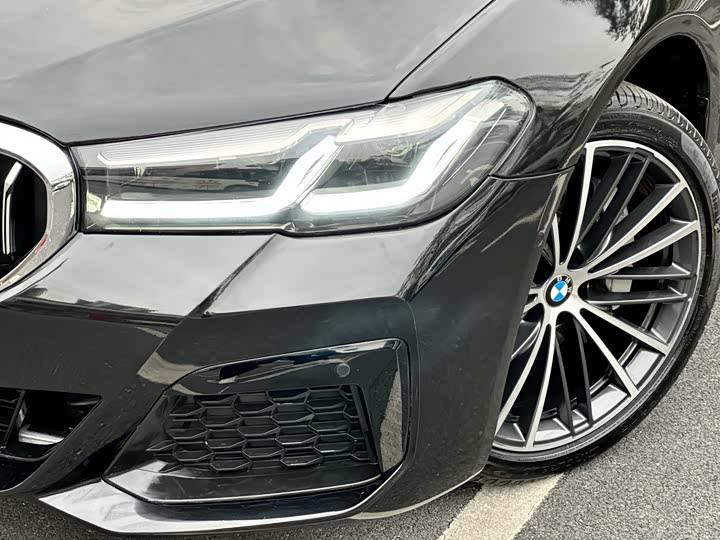 Фото 9 - BMW 5 Series