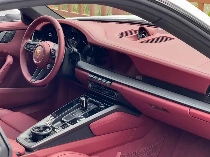 Фото 16 - Porsche 911