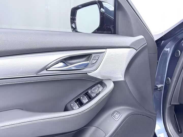 Фото 4 - Cadillac CT5