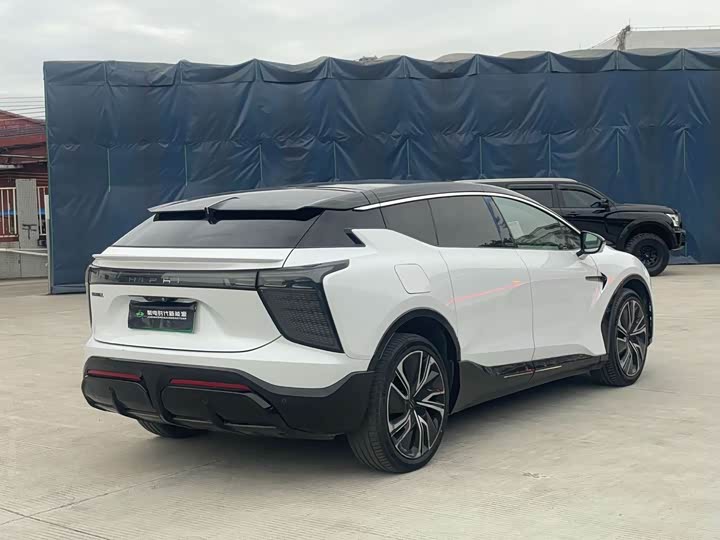 Фото 9 - HiPhi X