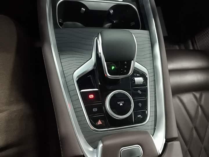 Фото 14 - Chery Tiggo 8 Pro