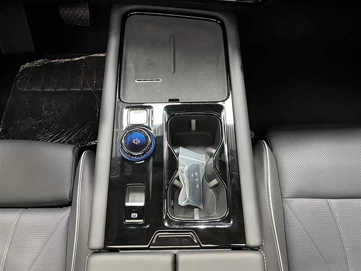 Фото 5 - Volkswagen Teramont Pro