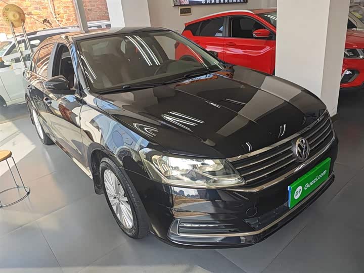 Фото 4 - Volkswagen Lavida