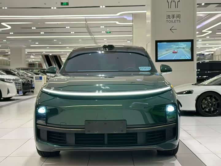 Фото 2 - LiXiang L9